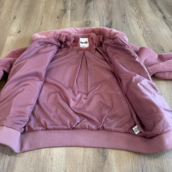Miss Selfie Pink Faux Fur Bomber Jacket Mauve Pink Collared Size Large EUC - Picture 7 of 9